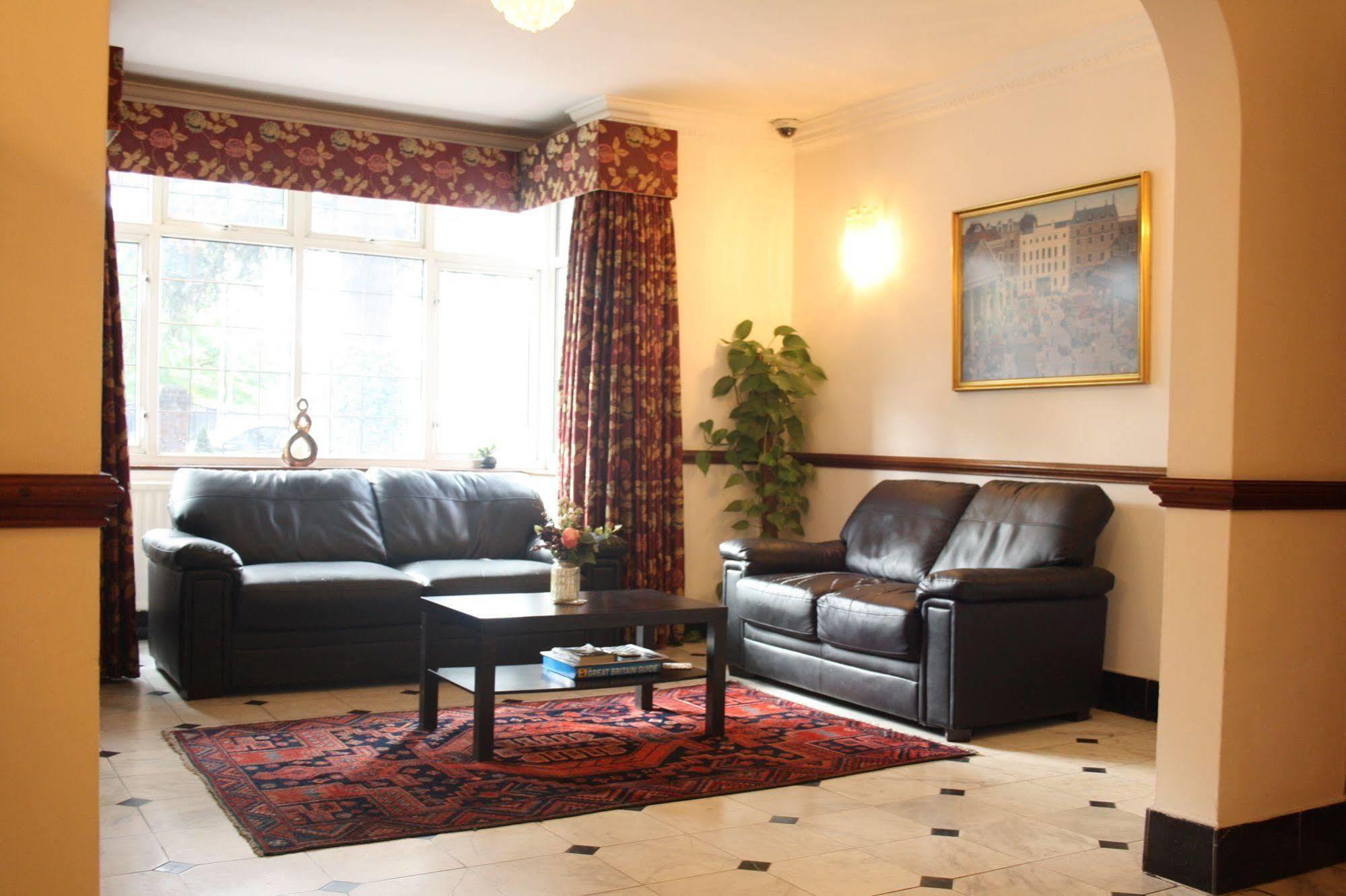 Kings Paget Hotel West Drayton  Экстерьер фото